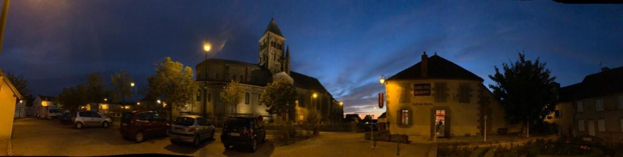Chambres D'Hote Les Bredins Saint-Menoux Ngoại thất bức ảnh